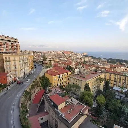 Intero Alloggio - Chiaia-3